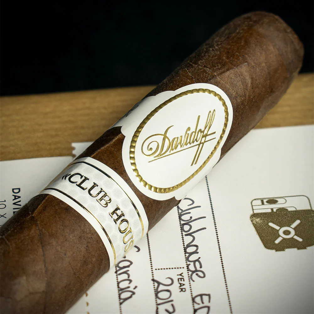 Davidoff Master Edition Clubhouse Toro Limited Edition Cigar - Single - Image 4